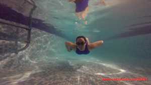 chloe-underwater-swimming-in-hydrasuit-s