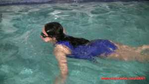 chloe-underwater-swimming-in-hydrasuit-s